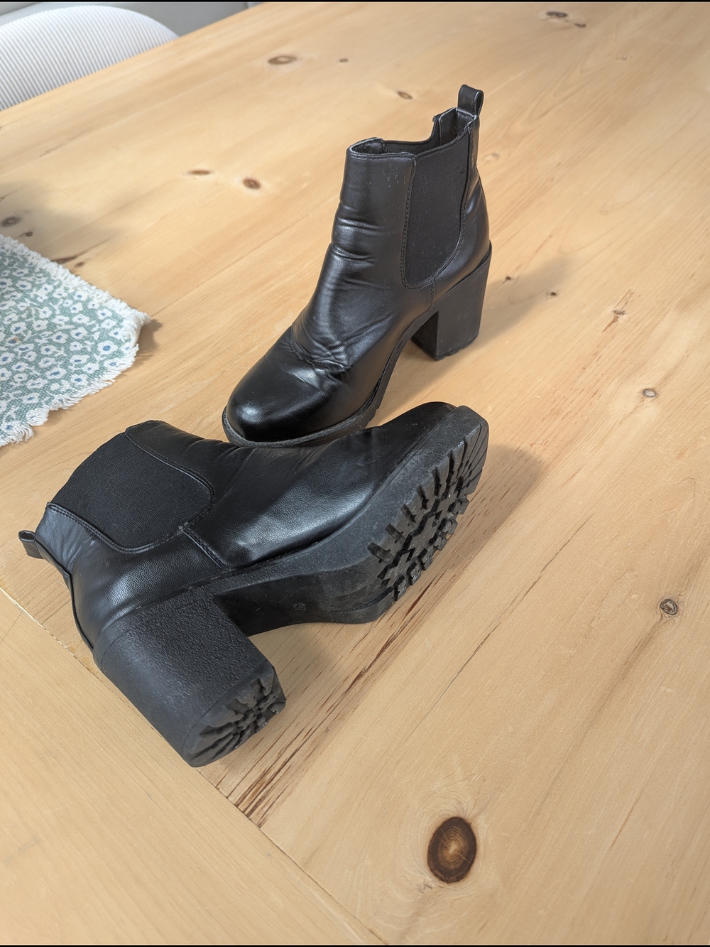 Privileged Black Platform Chelsea Ankle Boots - Picture 2 of 4